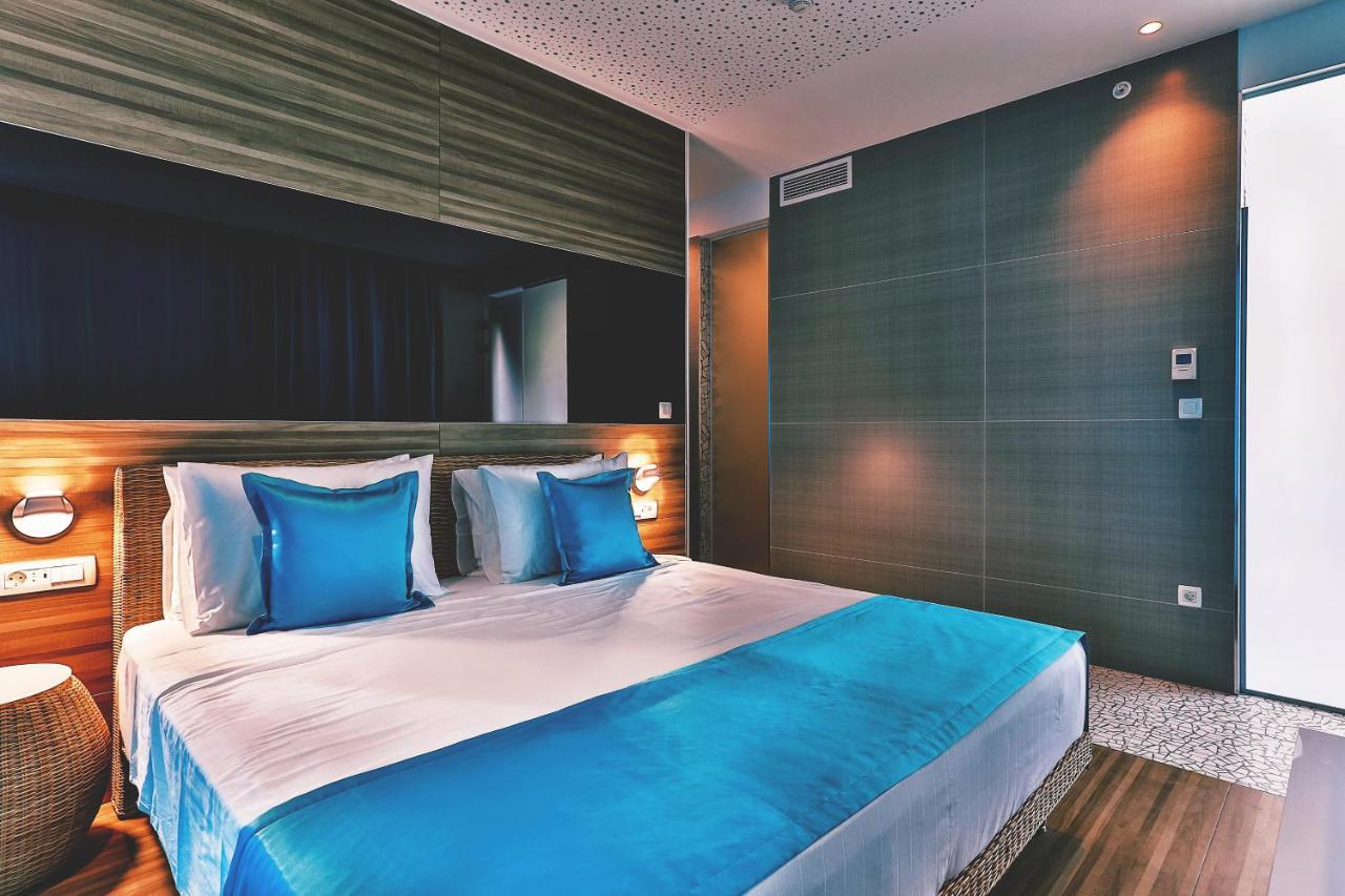 Carine Hotel Kumbor Superior Herceg Novi Kültér fotó