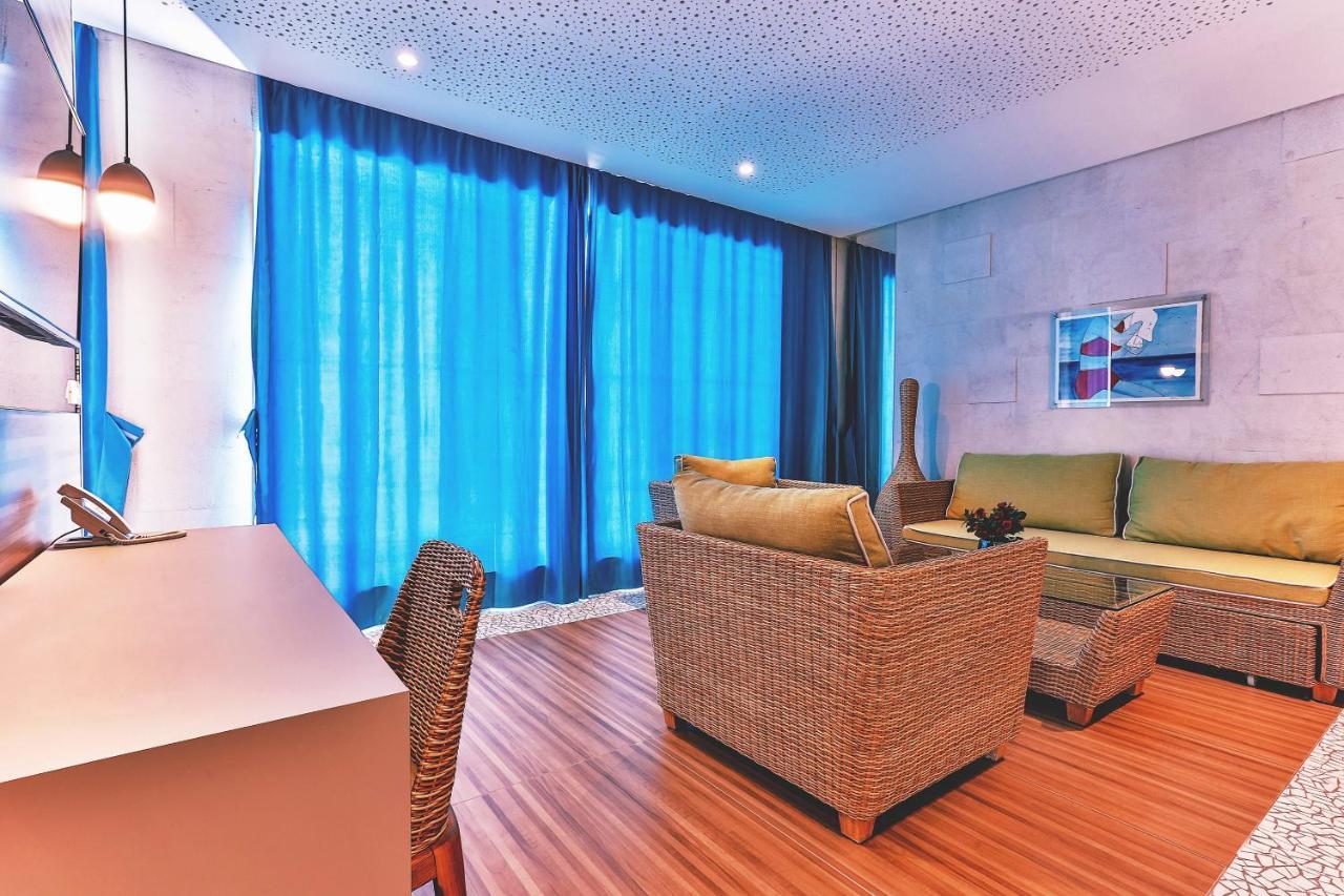 Carine Hotel Kumbor Superior Herceg Novi Kültér fotó