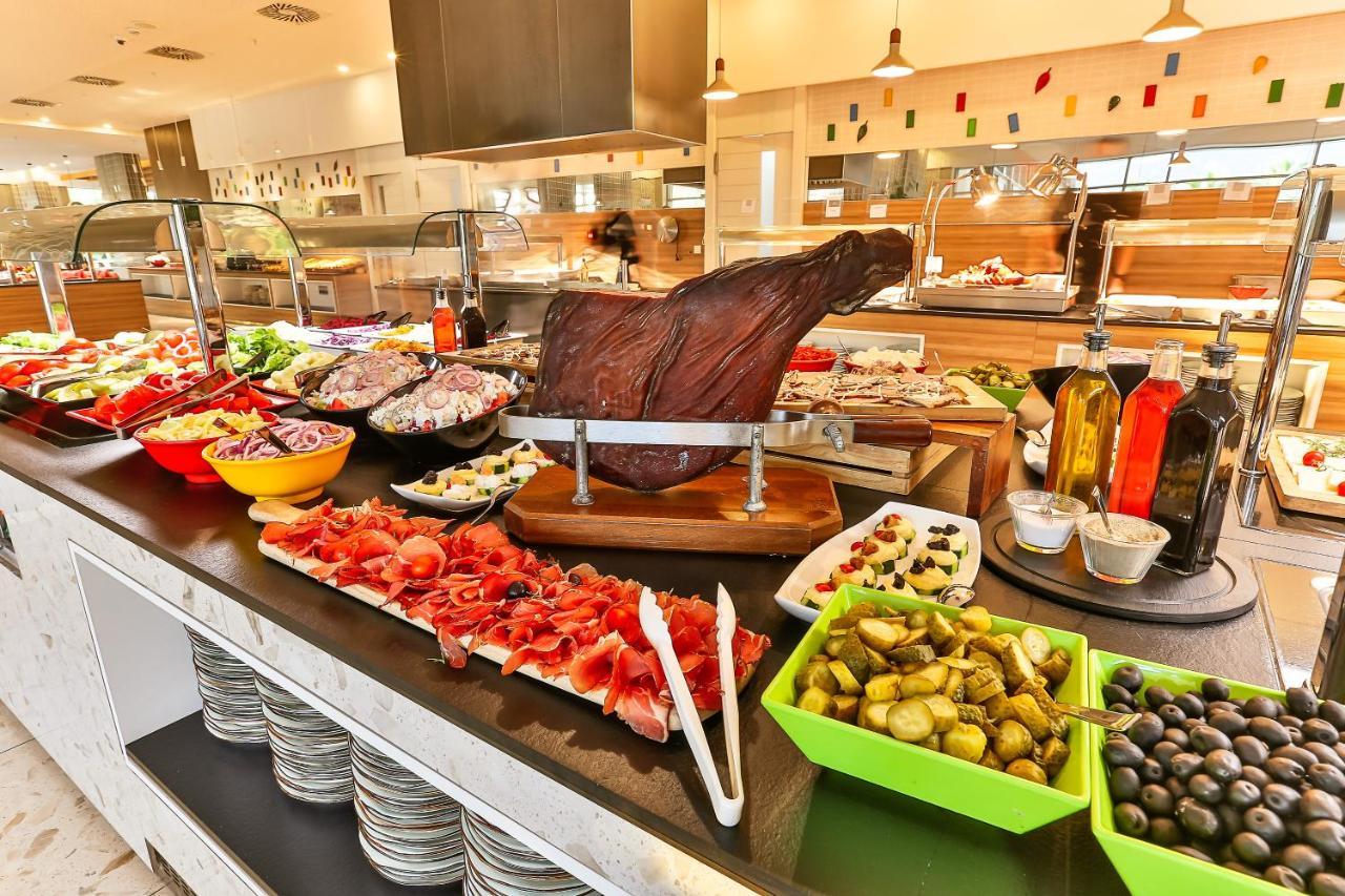 Carine Hotel Kumbor Superior Herceg Novi Kültér fotó