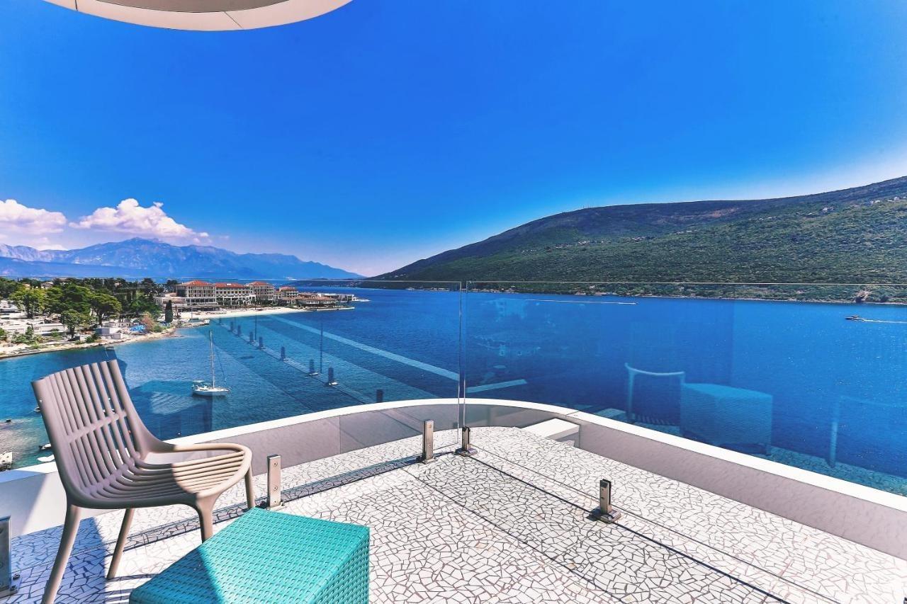 Carine Hotel Kumbor Superior Herceg Novi Kültér fotó